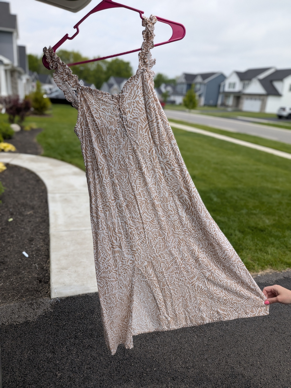 Sleeveless Tan Leaf-Print Midi Dress